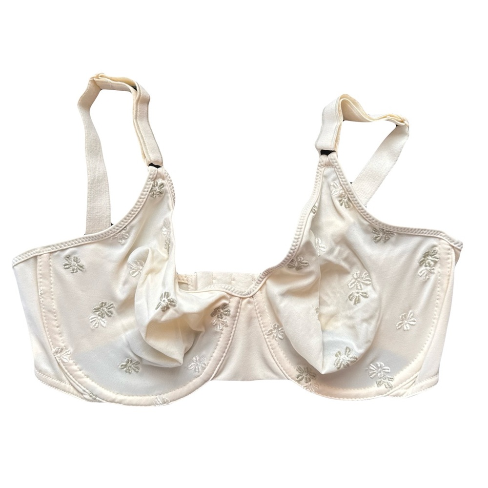 Warners Womens Ivory Flower Charms Bra 36D Underwire Embroidered